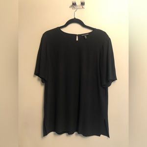 Eileen Fisher silk short sleeve blouse/tunic. Medium.